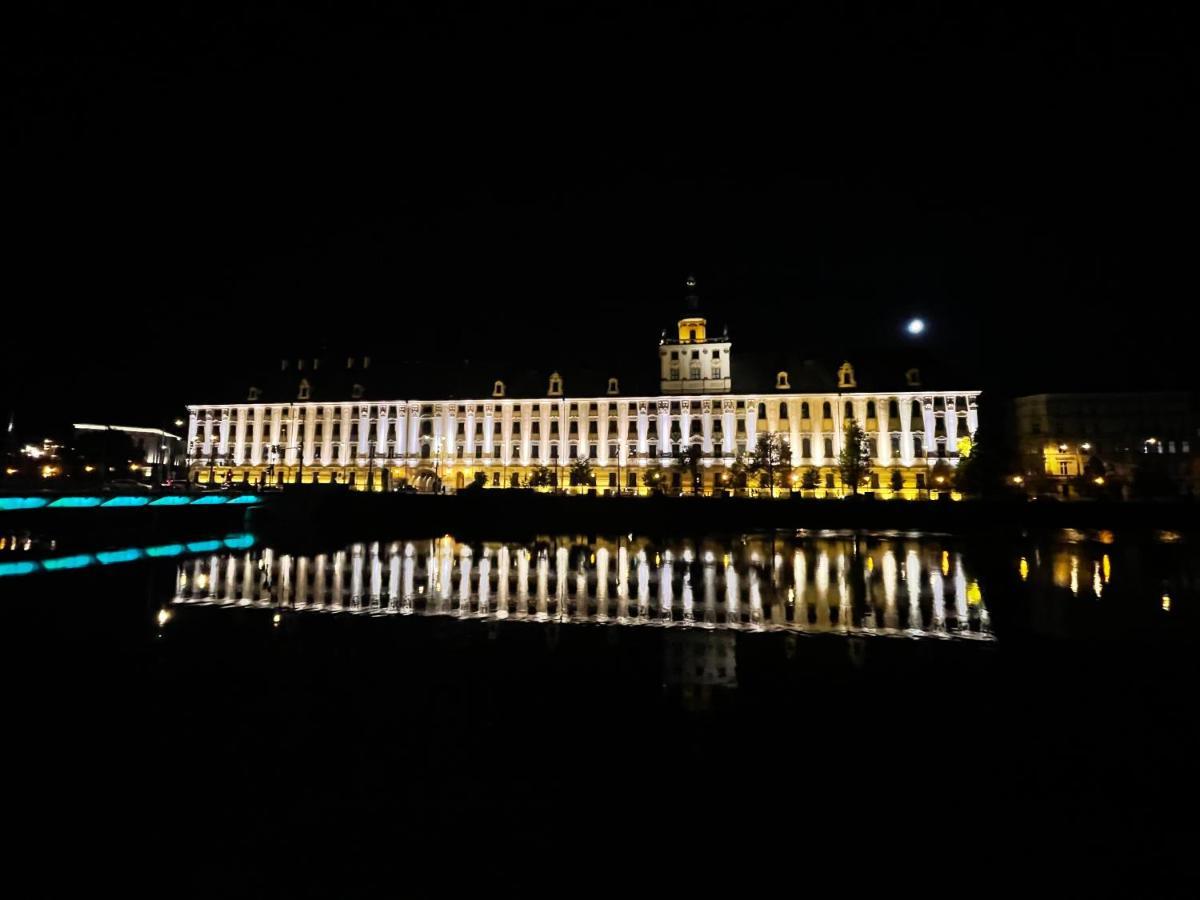 Blue River Apartment - Wrocław Buitenkant foto